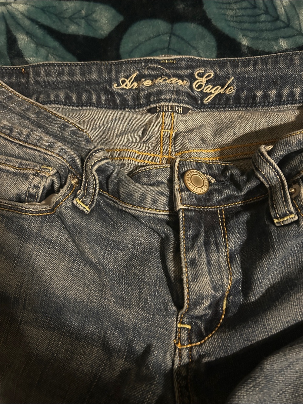 American Eagle Outfitters Straight Leg Blue Denim Jeans with Contrast Stitching